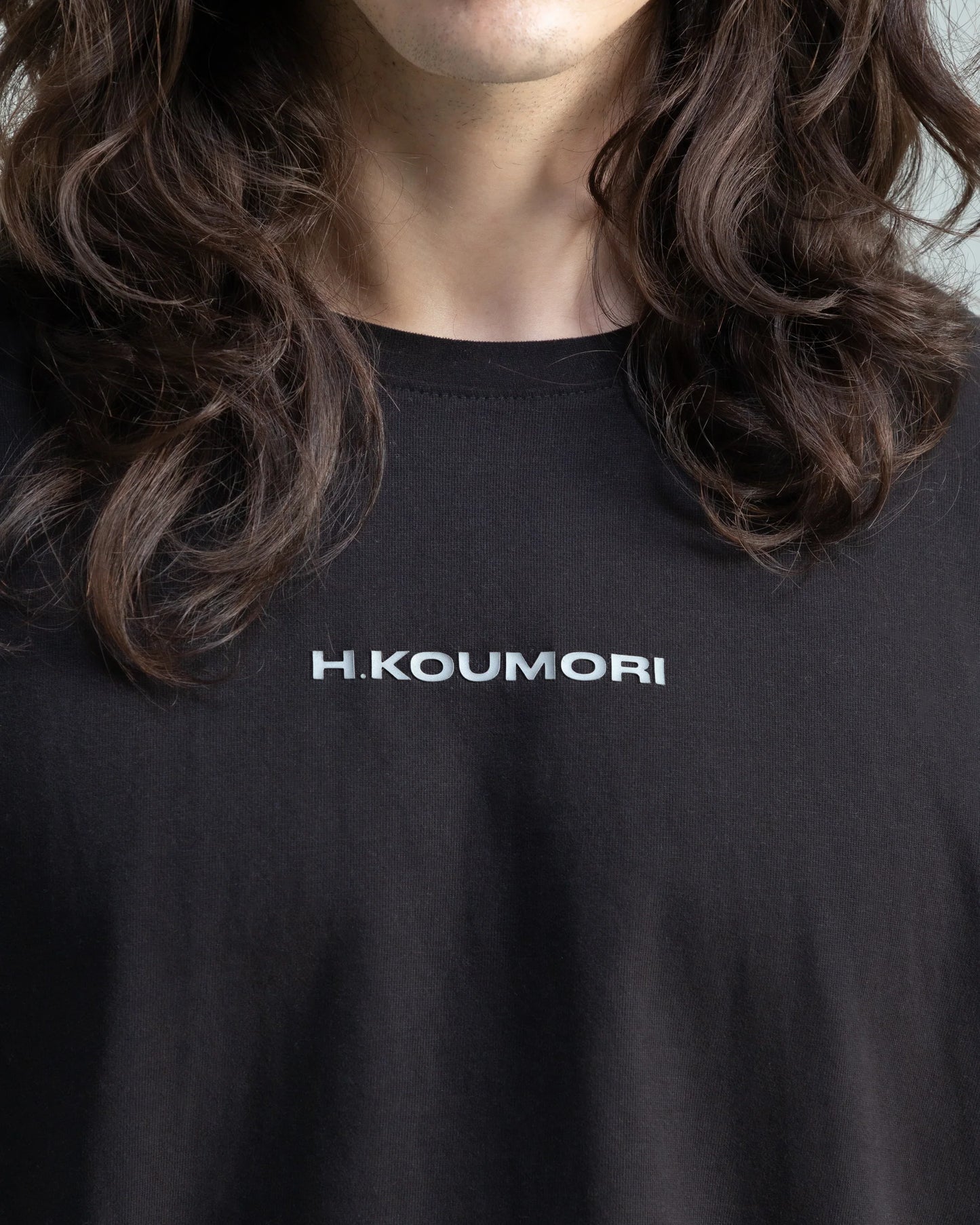 Hermanos Koumori New Era Camiseta Negra - Odda running