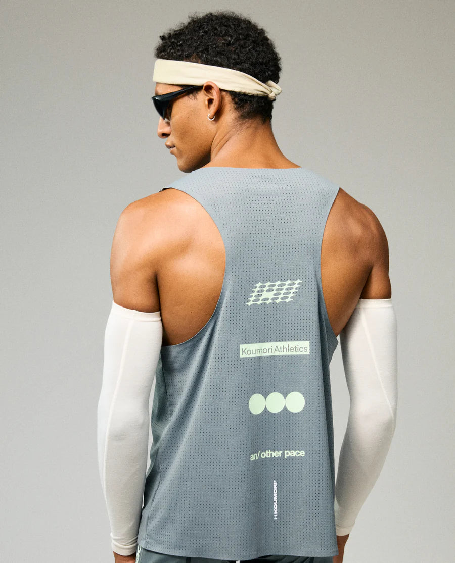 Hermanos Koumori Camiseta Singlet training gris