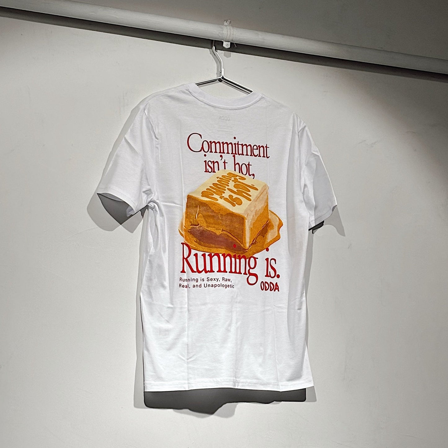 ODDA Camiseta "Running is Hot"