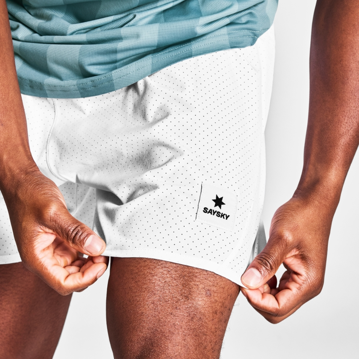 Saysky Shorts 5" Pace Air - Blanco Star - Odda running
