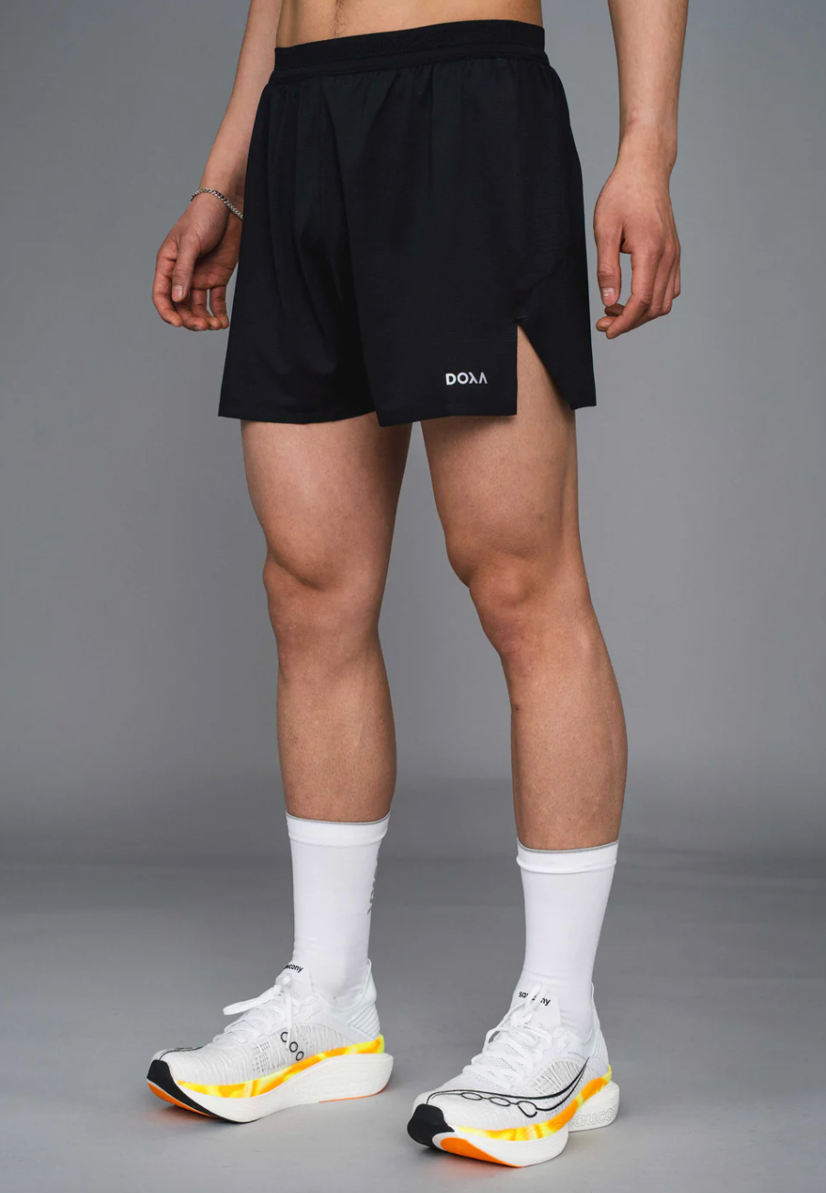 Doxa Shorts 4" unisex - negro - Odda running