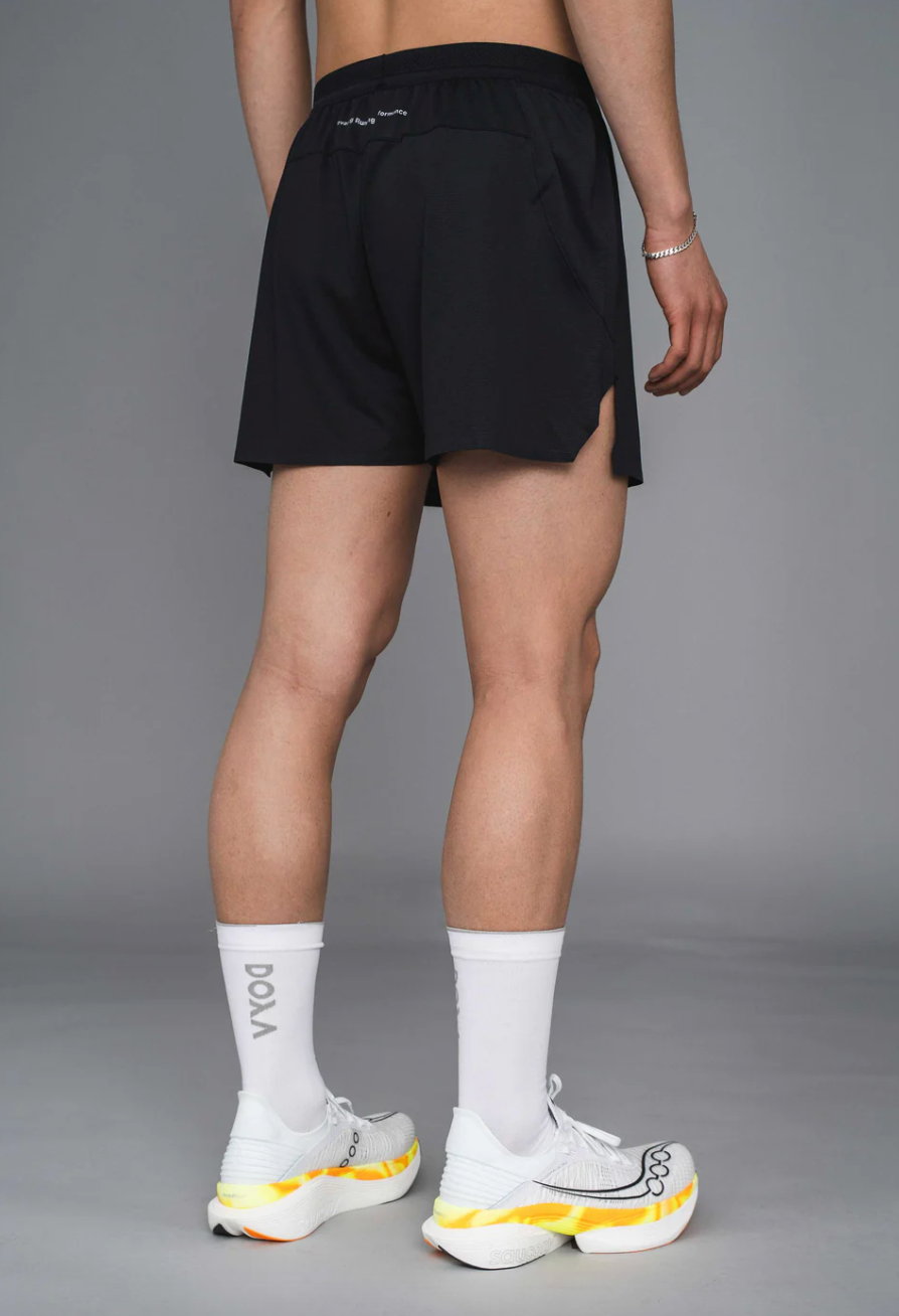 Doxa Shorts 4" unisex - negro - Odda running