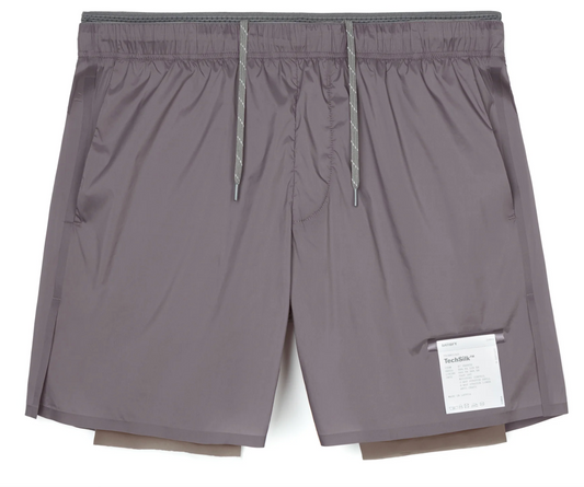Satisfy Shorts TechSilk™ 5" - Shark - Odda running