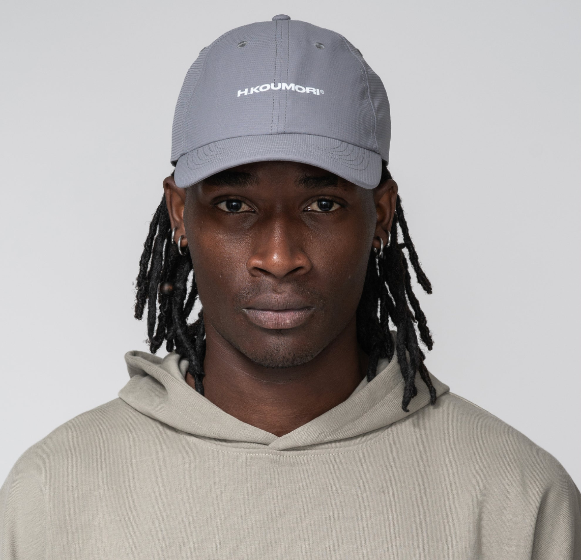 Hermanos Koumori Gorra Everyday - Gris - Odda running