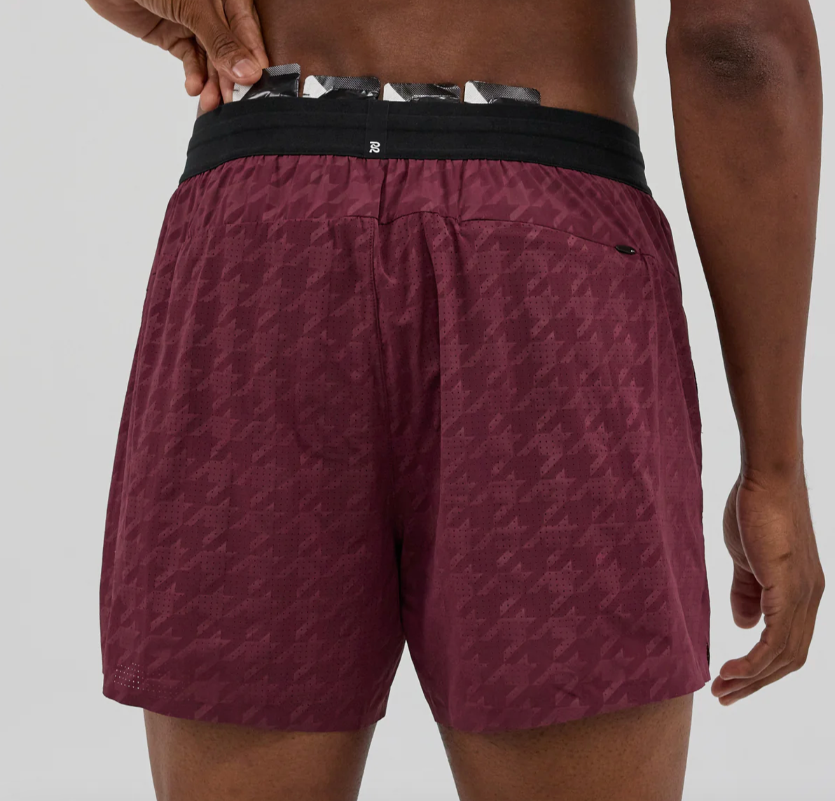Bandit Shorts Vento™ 5" Cheque Training Short - Vino - Odda running