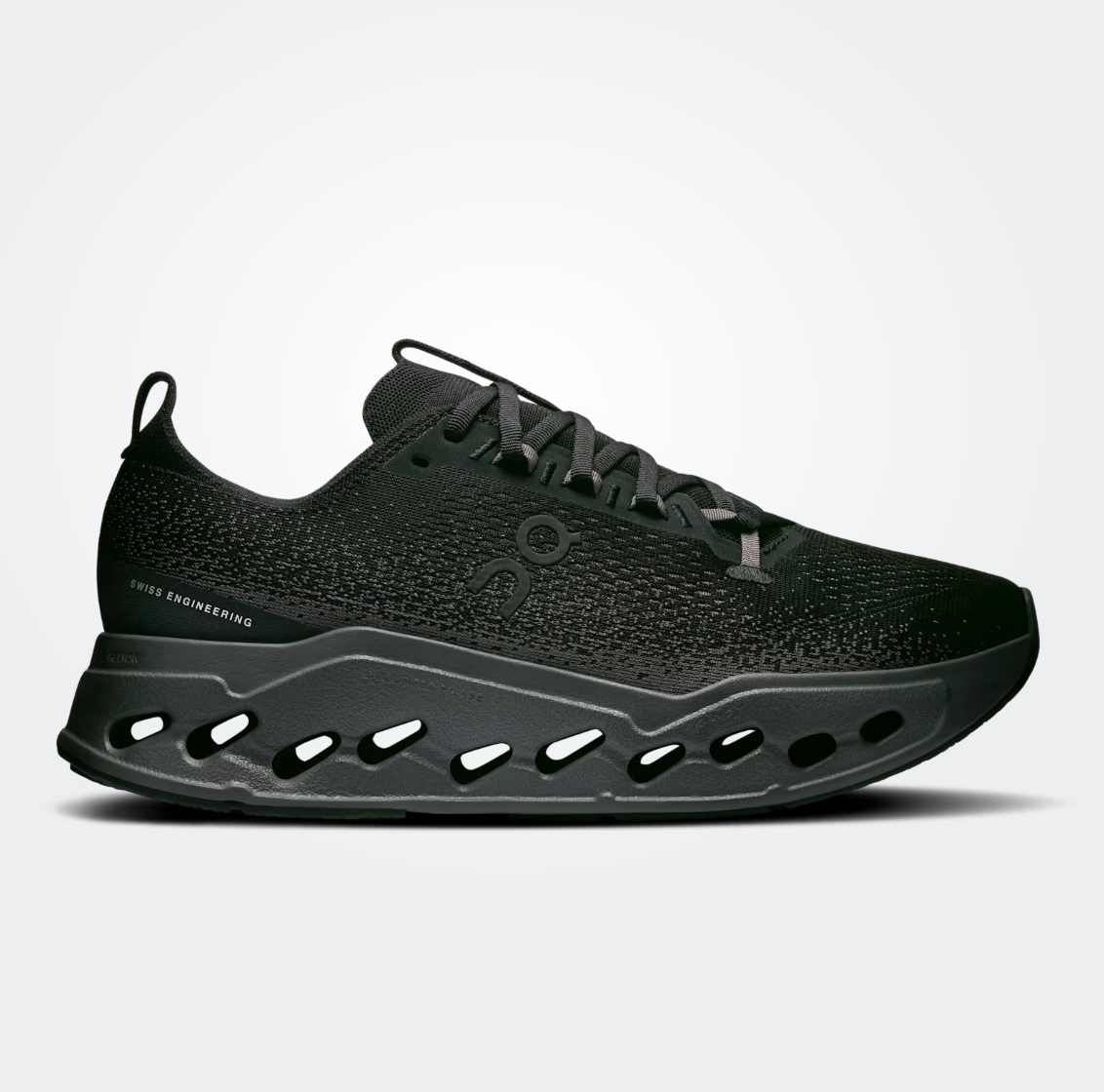 On Cloudsurfer Max - Negro - Odda running