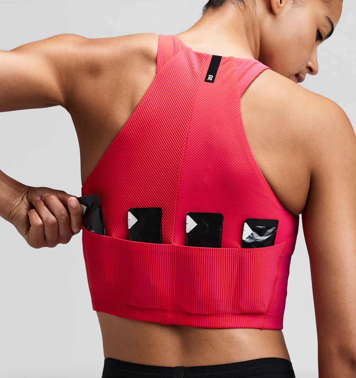 Bandit W Top Striped Cadence™ Zip crop - Poppy / Rosa